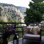 Swissalpschalet 4-5 Check Also Our New Swissalpschalet 6 Pro Апартаменты *